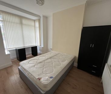 Seaford Road, Salford - Photo 5