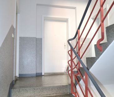 2-Raum • Einbauküche • Laminat • Tageslichtbad • Stellplatz • Kaßbe... - Photo 3