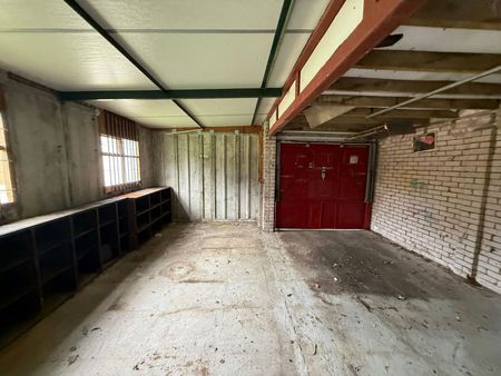 Waverley, Woodside, Telford, TF7 - Photo 2