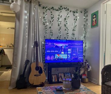 20 Castlebury Crescent N #Basement - Photo 4