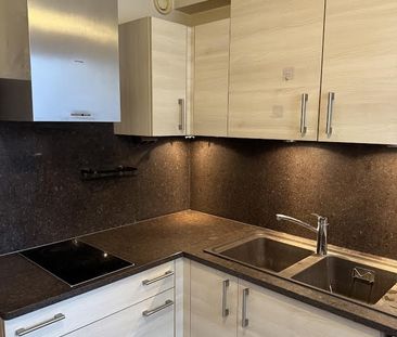 Location Appartement 3 pièces 60m² CRETEIL 94000 - Photo 2