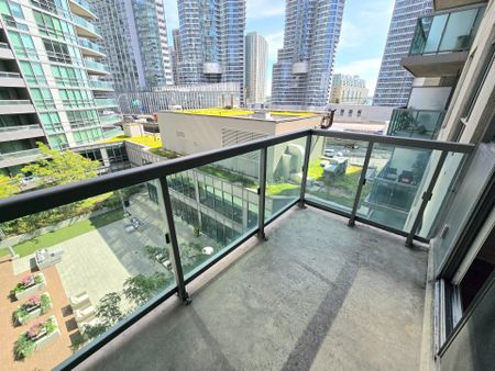 For Lease - 25 Lower Simcoe Street Unit# 703, Toronto, Ontario - Photo 4