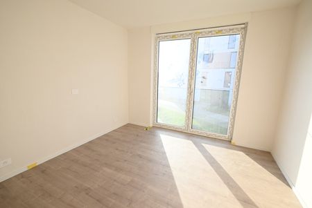 RUIM (105,99m²) & LICHTRIJK 2-slpkm app nabij CENTRUM - Photo 2