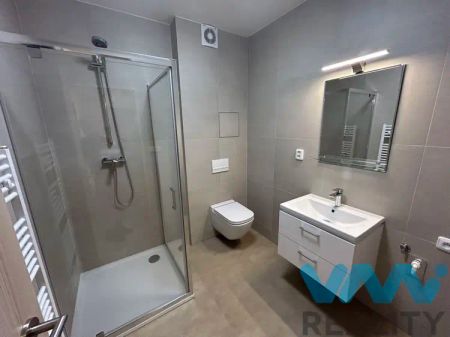 Pronájem bytu 2+kk s balkónem, 48 m - Photo 3