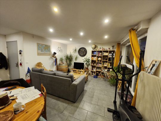 Location Appartement 63m² - Photo 1