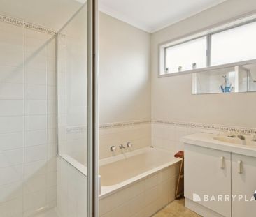 120m to the Foreshore - Photo 4