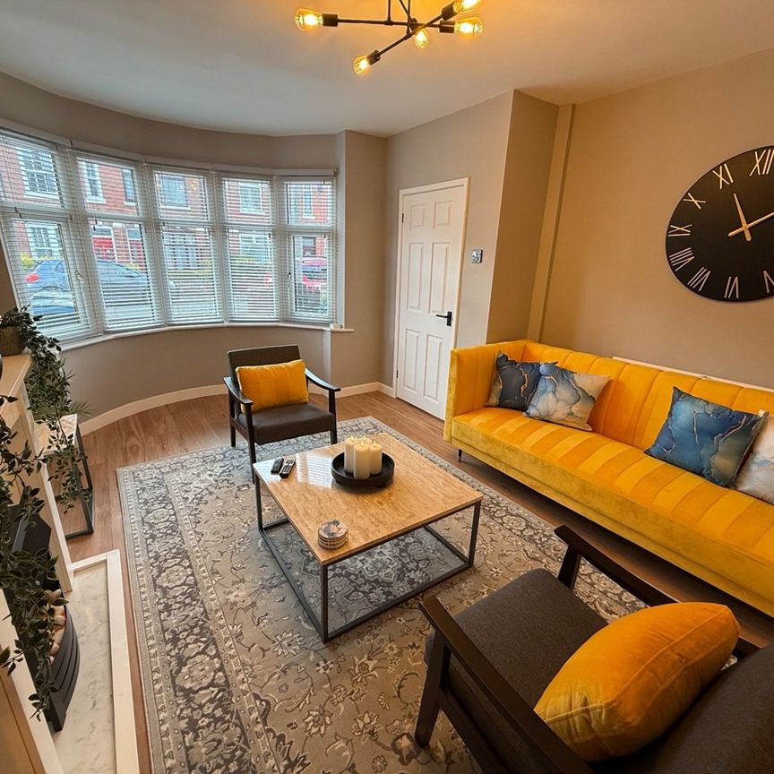 3 Bed End Terrace, Stratford Street, CV2 - Photo 1