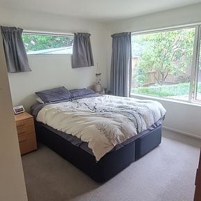 3 Bedrooms, Fully Double Glazed, Pets Negotiable - Photo 1