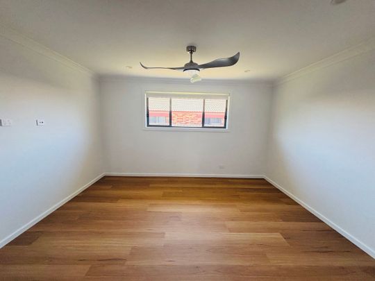 Modern 4-Bedroom Home for Rent - $750/week - Photo 1