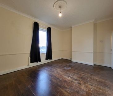 Station Road, S63, Thurnscoe - Photo 5