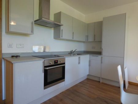 2 bedroom apartment to rent - Photo 5