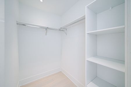 For Lease - 399 Royal Orchard Boulevard Unit# 221, Markham, Ontario - Photo 2