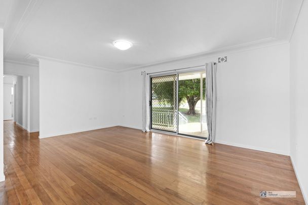 Freshly Updated 3-Bedroom Home in Prime Location! - Photo 1