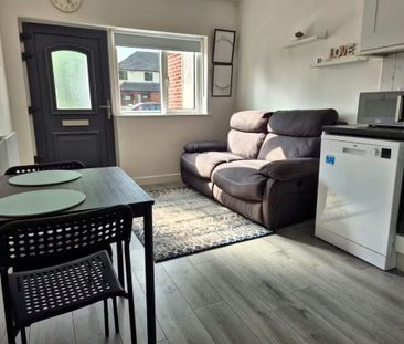 Shanowen Avenue, Dublin - Photo 1