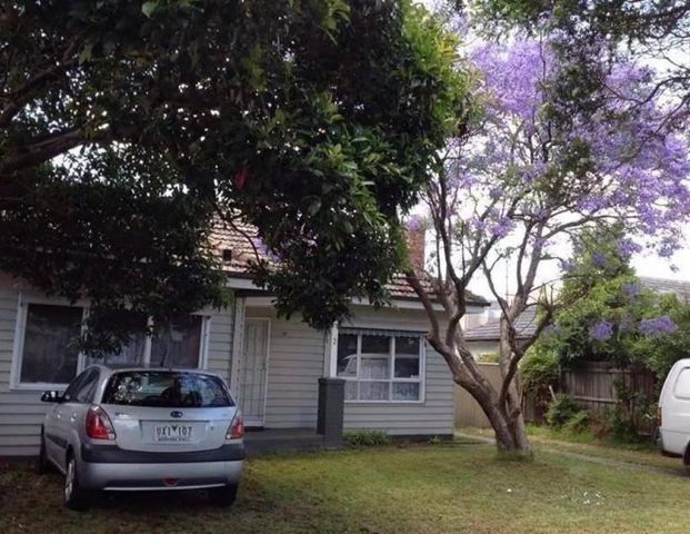 Room in Clayton from $150 per week - Photo 1