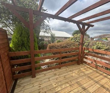 2 bedroom house to rent - Photo 1