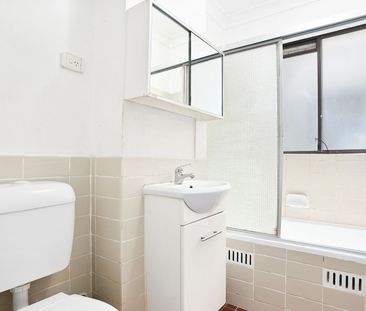 2 Bedroom Unit - St Marys CBD ! - Photo 3