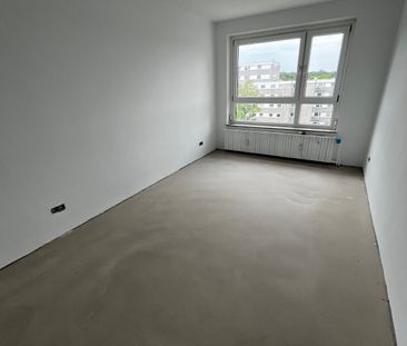 Großzügige 3-Zimmer-Wohnung mit Essplatz // 4.OG mitte - Foto 3