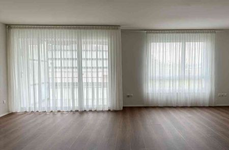 2.5 Zimmer, 72 m², 3. Stock - Photo 2