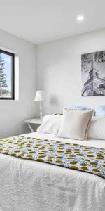 Brand New 4 Bedroom Townhouse - Photo 4