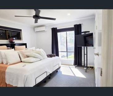 LOW MAINTENANCE - BEAUTIFUL HOME - Photo 6