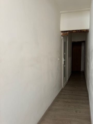 DRAGUIGNAN rue de Trans appartement type 2 pièces à LOUER - Photo 5