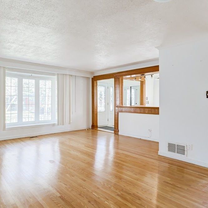 For Lease - 29 Lehar Crescent, Toronto, Ontario - Photo 1
