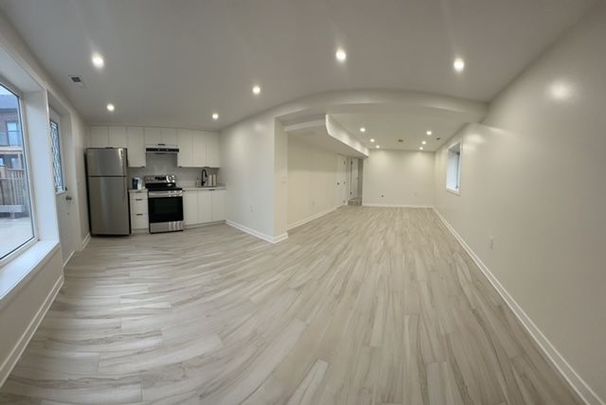 For Lease - 23 Redhill Avenue Unit# Lower, Toronto, Ontario - Photo 1