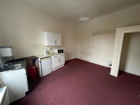 Studio to rent - Photo 4