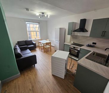 2 bedroom apartment to rent - Photo 3