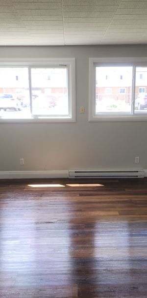 For Lease - 8800 Willoughby Drive Unit# 107, Niagara Falls, Ontario - Photo 1