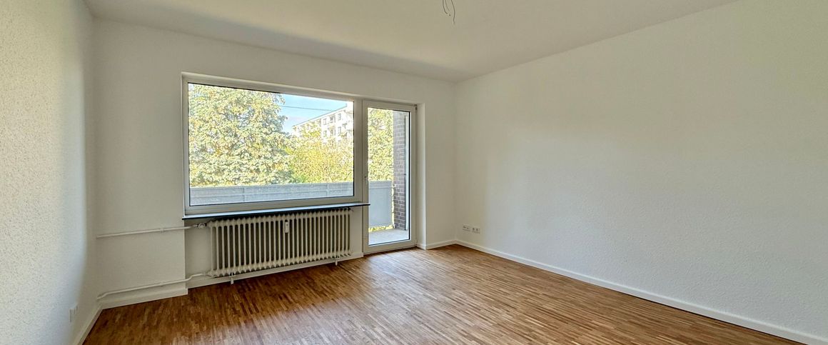 Großzügige + helle 3-Zimmer-Wohnung mit Balkon in guter Lage - Foto 1