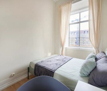 Largo Vitorino Damásio, Lisbon, Lisbon 1200-872 - Photo 4