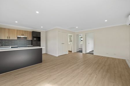 81A Melbourne Street, Aberdare NSW 2325 - House For Rent | Domain - Photo 2