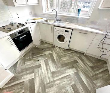 3 bedroom apartment to rent - Photo 4