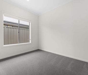 Brand New 4-Bedroom Family Home - Photo 2