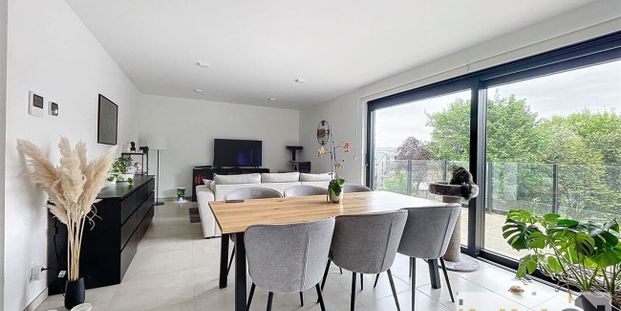 Appartement te huur in Andenne voor € 895 met 2 slaapkamers - Photo 1