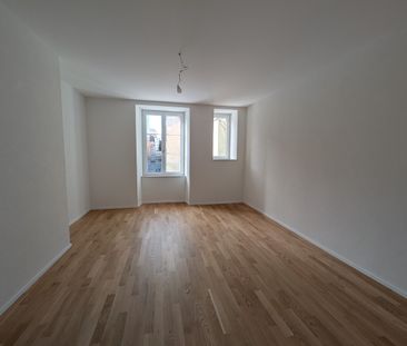 Bel appartement de trois pièces - Photo 2