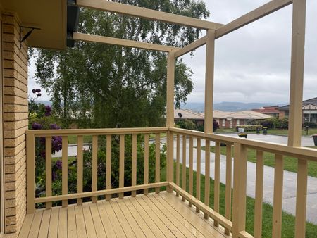 9 Glen Ellen Rise, Kingston TAS 7050 - House For Rent | Domain - Photo 3