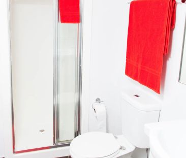 “Purpose Built Student Only Accommodation.” - Photo 1