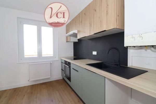 Location Appartement 3 pièces 61m² VICHY 03200 - Photo 1