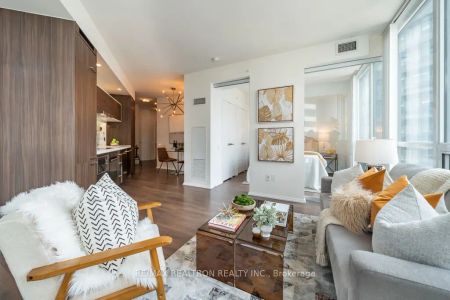 45 Charles Street E #3307 - Photo 4