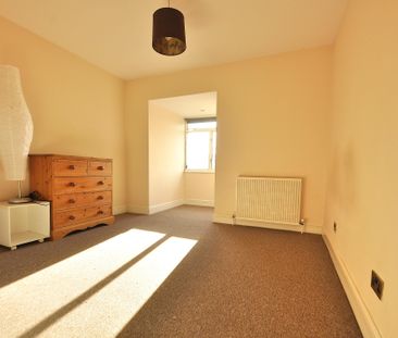Cumberland Park, London, W3 6SY - Photo 2