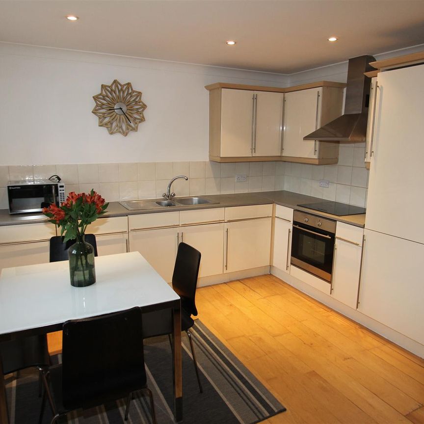 Turlow Court, Leeds City Centre, LS9 8PA - Photo 1