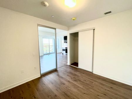 For Lease - 395 Dundas Street Unit# 806, Oakville, Ontario - Photo 5