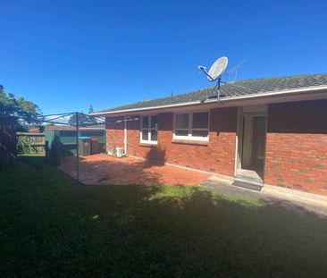 2 Bedroom Unit in Prime Blockhouse Bay Location - Photo 3