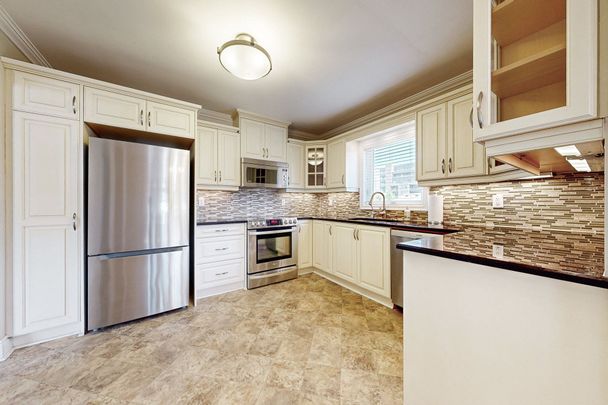 For Lease - 3 Orianna Drive, Toronto, Ontario - Photo 1