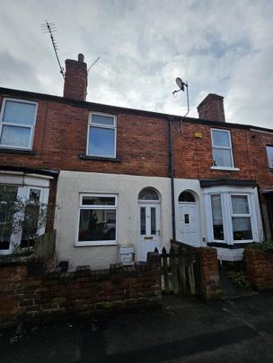 3 bedroom terraced house to rent - Photo 1