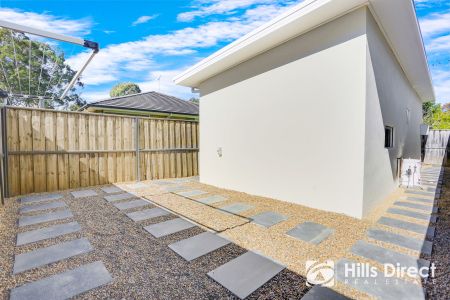 Brand New One Bedroom Home in The Ponds! - Photo 4