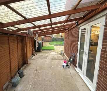 Gainsborough Rd, Reading - Photo 5